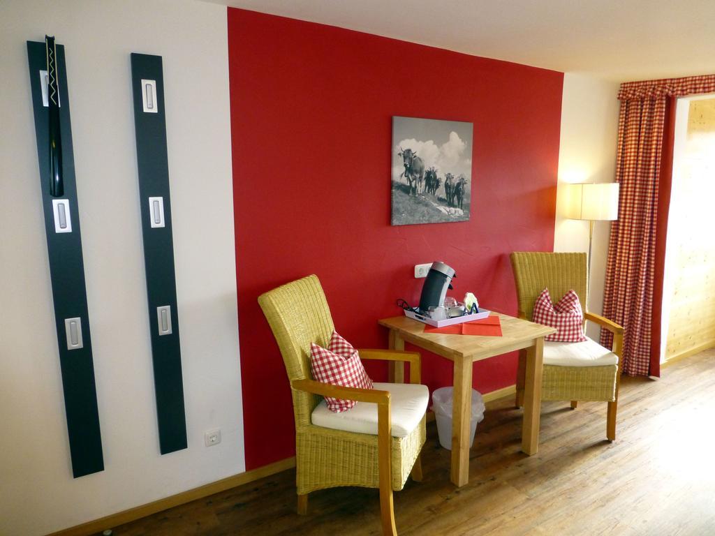 Hotel Engel Оберстдорф Екстериор снимка